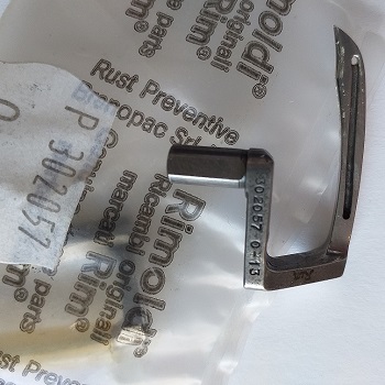 Varrógépalkatrészcentrum-Blaskovics alkatrész, varrógéptű webshop 