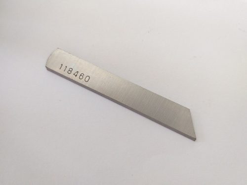 Juki interlock alsó kés 118460