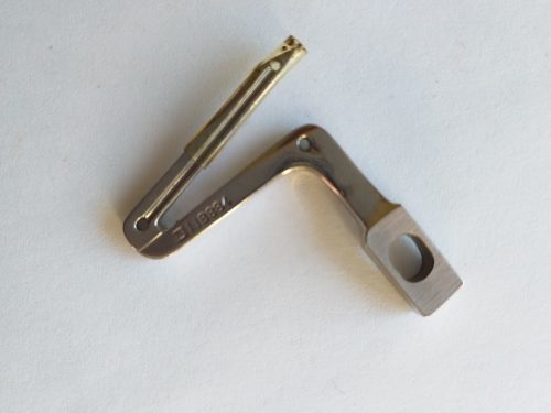 Juki interlock 118884 alsó hurokfogó