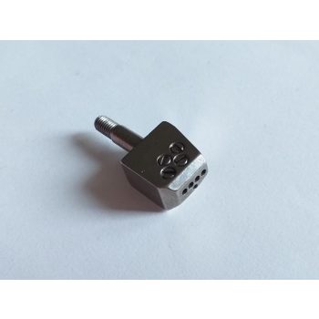 Kansai DWK-1804D fedőző tűfej