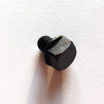 Eastman szabászgép csavar