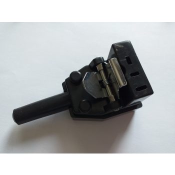 Eastman szabászgép csatlakozó 523C1-101