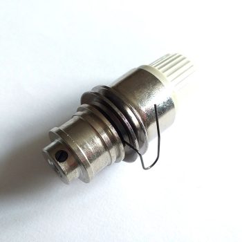 Juki LK-280 reteszelő spannung