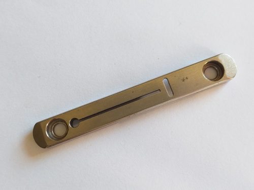 Juki LBH-761 gomblyukazó tűlap betét