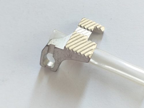 Siruba 757ERT-516 interlock felsőtolásos fog D064