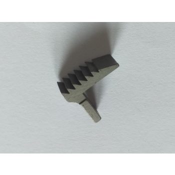 Siruba 737F, 747F interlock láncoló fog D674