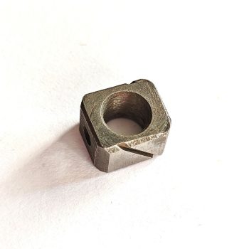 Juki LBH-761 gomblyukazó kocka